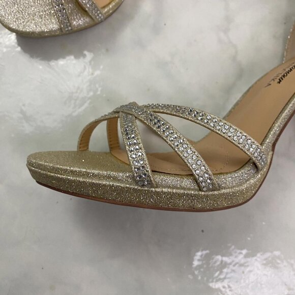 BADGLEY MISCHKA American Glamour sparkly formal heels - Picture 5 of 6